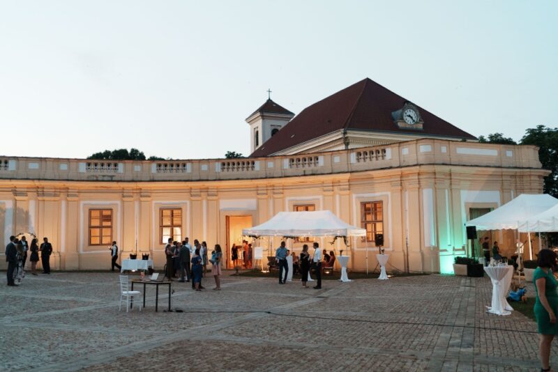 https://www.zamek-slavkov.cz/wp-content/uploads/KJ2023-0829-web.jpg