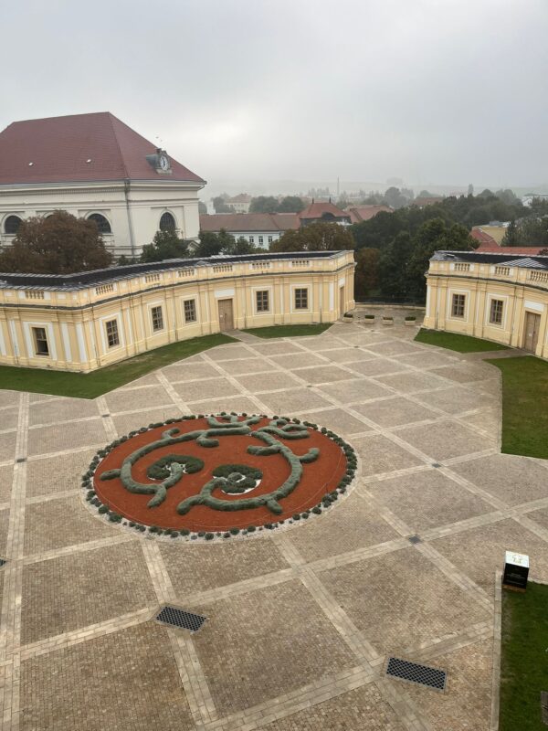 https://www.zamek-slavkov.cz/wp-content/uploads/WhatsApp-Image-2024-01-03-at-11.52.06.jpeg